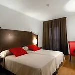 Dorma Agora 4*
