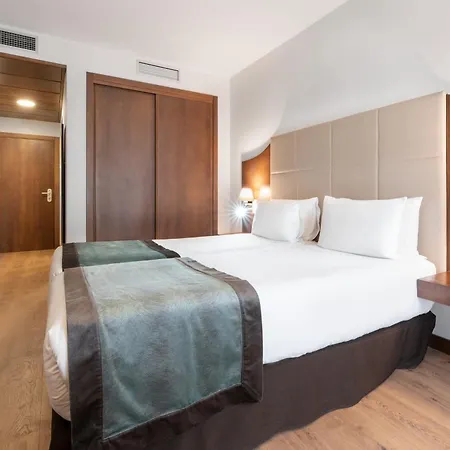 Exe Agora Hotel Caceres