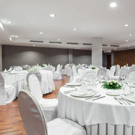 Exe Agora Hotel 4*