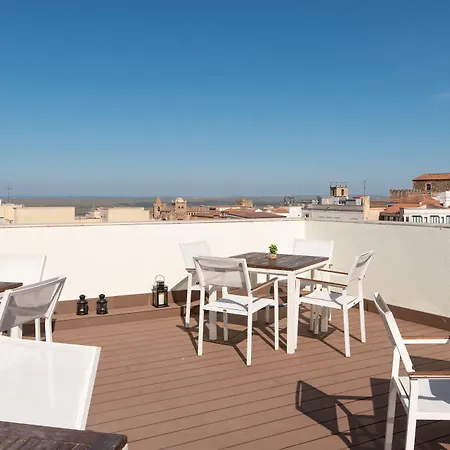 Hotel Exe Agora Caces