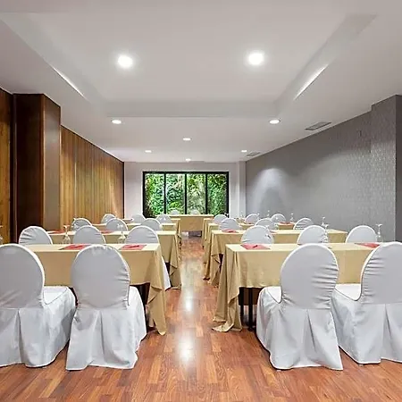 Ξενοδοχείο Dorma Agora 4*