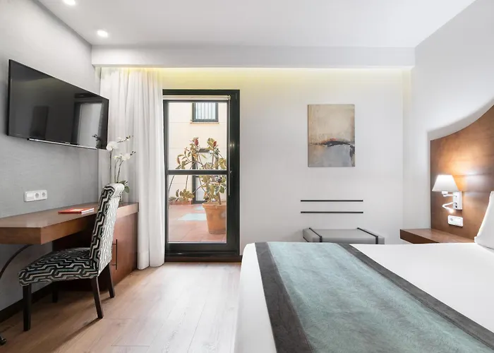 Dorma Agora Hotel Caces