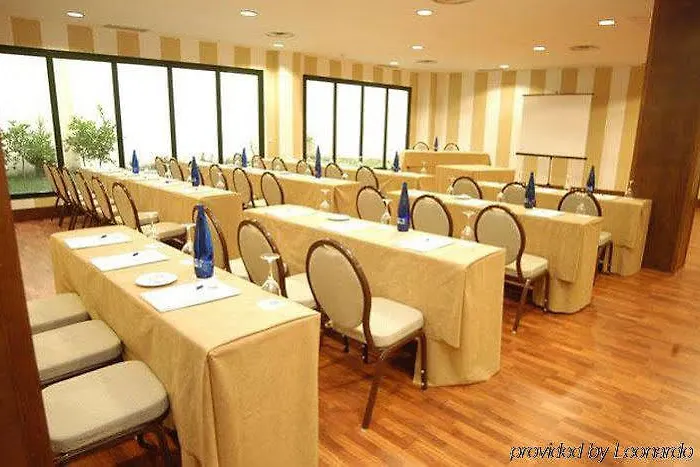 Dorma Agora 4* Caces