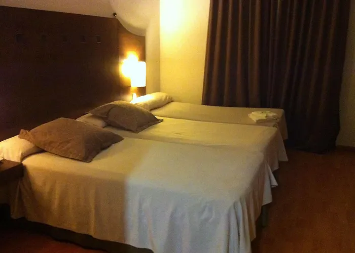 מלון Dorma Agora