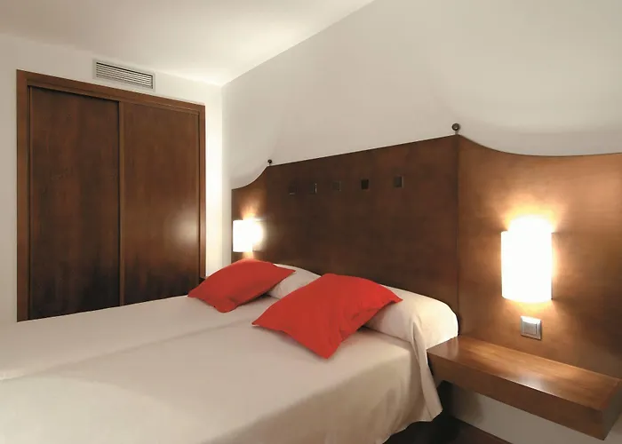 Dorma Agora 4* Caces