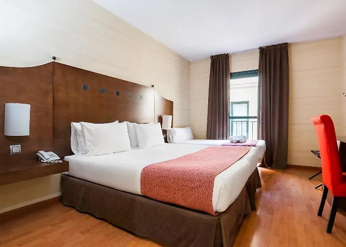 Hotel Exe Agora Caces