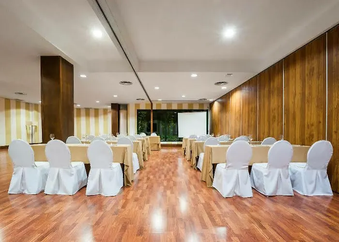 Dorma Agora מלון 4*