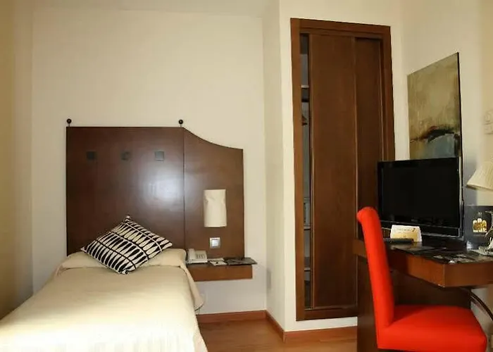 Dorma Agora 4* Caces